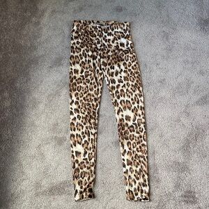 Guess Animal Print Leggings SIZE M